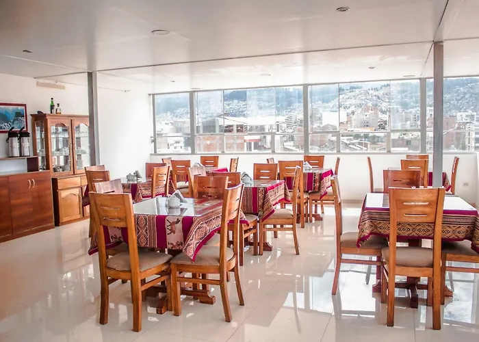 Hotel Qori Kintu Pachacuteq 2*