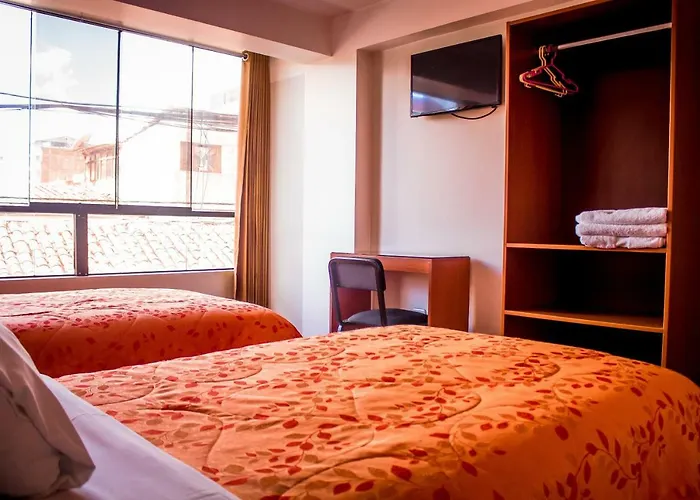Qori Kintu Pachacuteq Hotel 2*